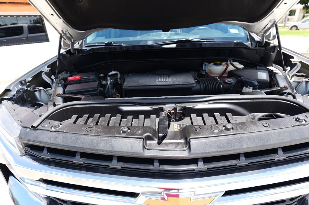 Photo 43 of this CHEVROLET SILVERADO 1500