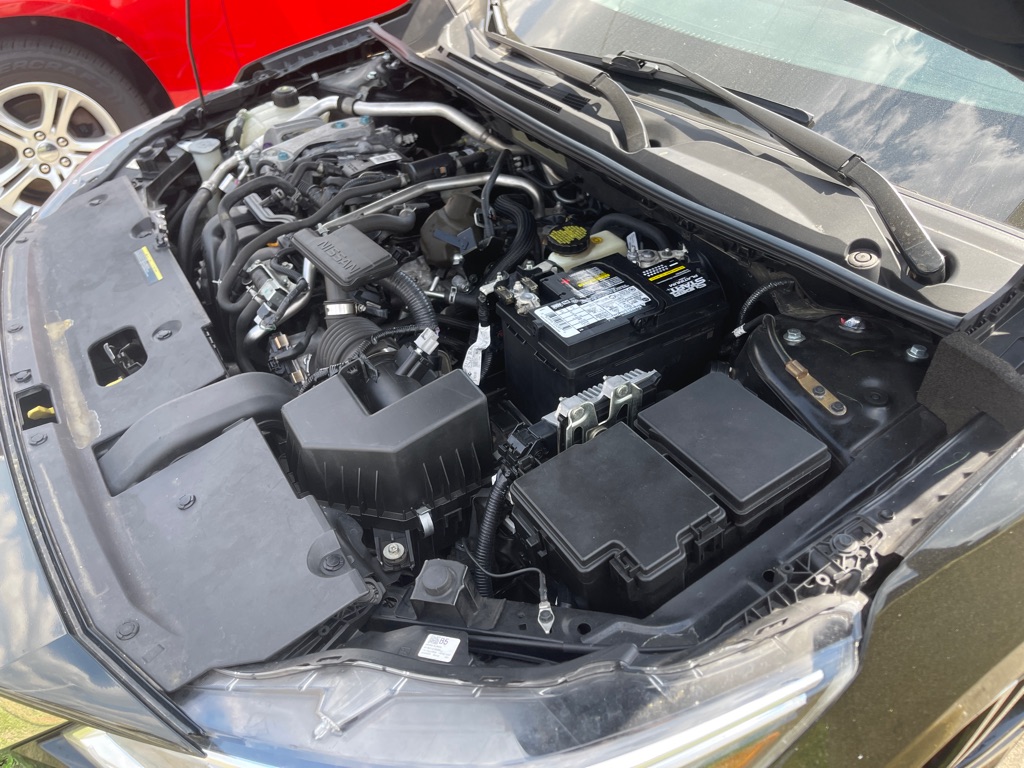 Used Car 2021 Nissan Sentra  Sr For Sale Under $20,000 In Baker, Louisiana