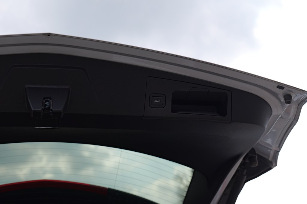 Used Car 2017 Cadillac Xt5  Luxury For Sale Under $20,000 In Baker, Louisiana