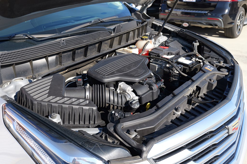 Used Car 2017 Cadillac Xt5  Luxury For Sale Under $20,000 In Baker, Louisiana