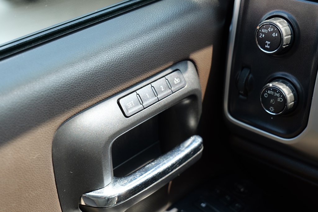 Used Car 2015 Gmc Sierra  1500 Slt For Sale Under $25,000 In Baker, Louisiana