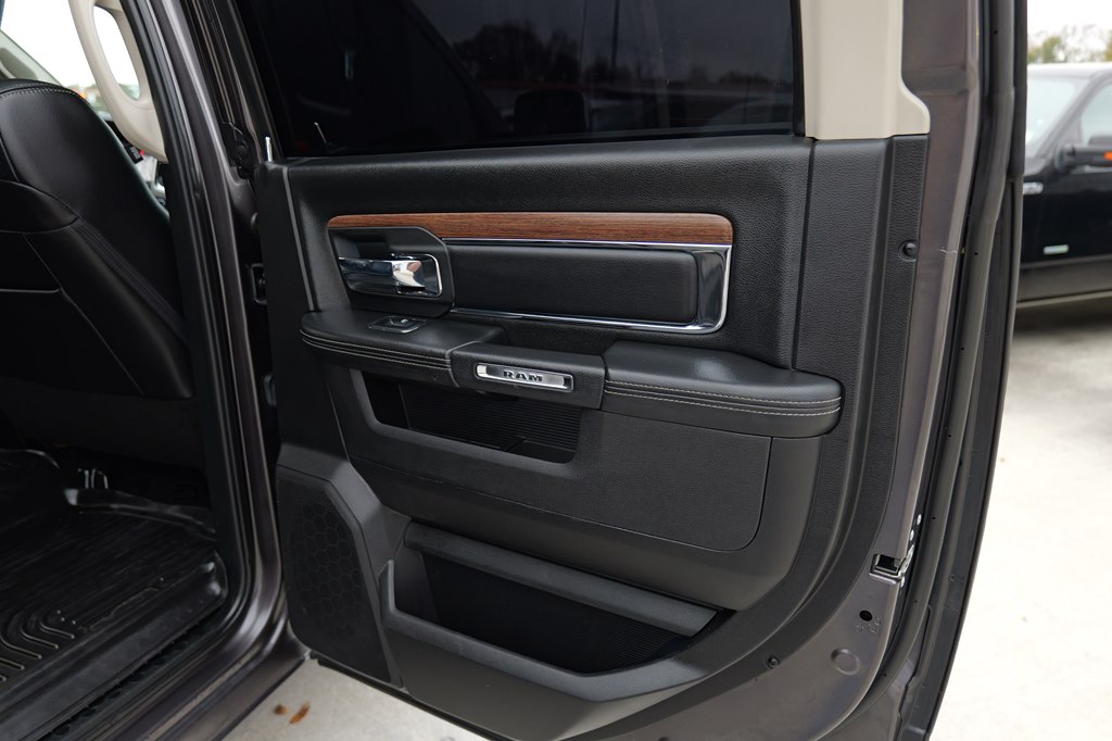 Used Car 2018 Ram 1500  Laramie For Sale Under $25,000 In Baker, Louisiana