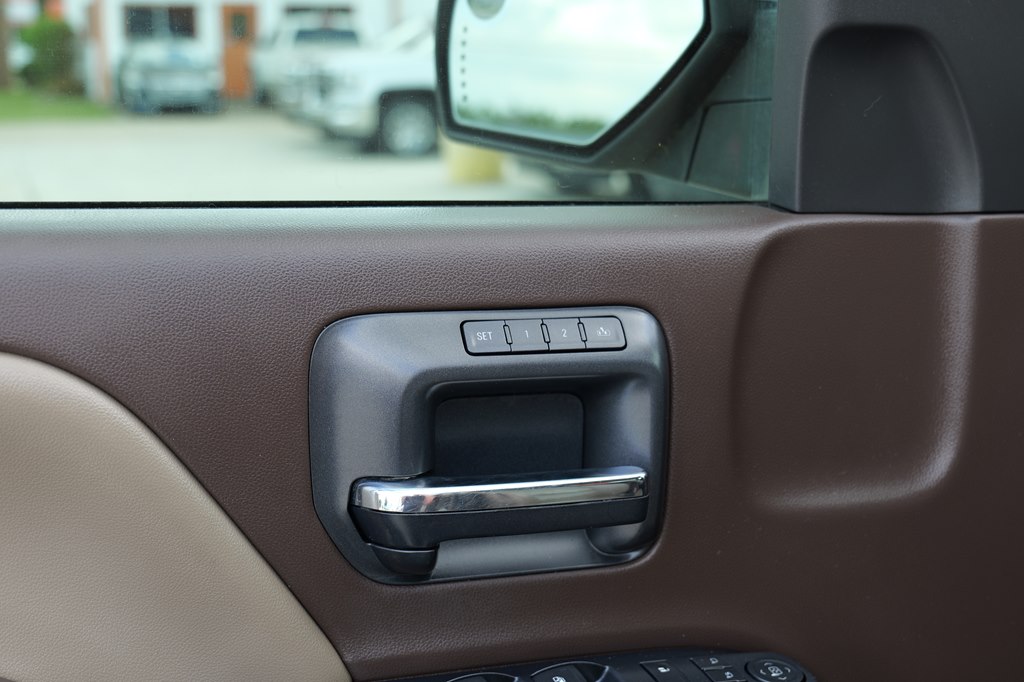 Used Car 2015 Gmc Sierra  1500 Denali For Sale Under $30,000 In Baker, Louisiana