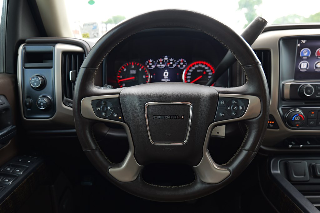 Used Car 2015 Gmc Sierra  1500 Denali For Sale Under $30,000 In Baker, Louisiana