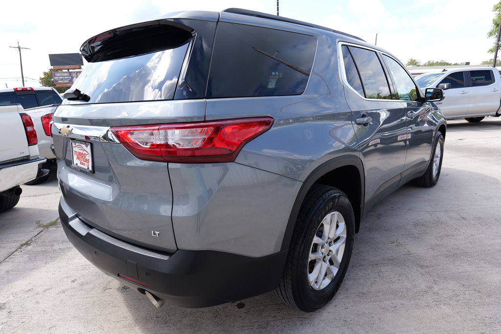 Photo 5 of this CHEVROLET TRAVERSE