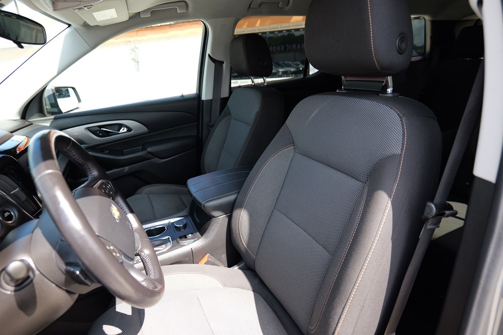 Photo 58 of this CHEVROLET TRAVERSE