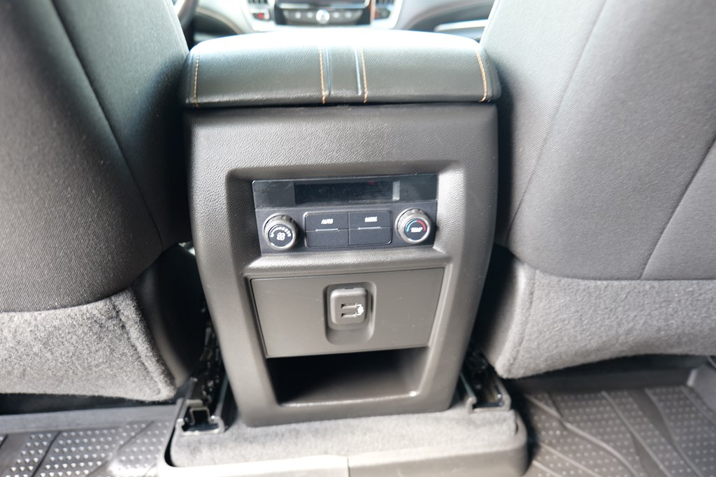 Photo 36 of this CHEVROLET TRAVERSE