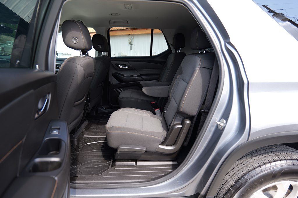 Photo 77 of this CHEVROLET TRAVERSE