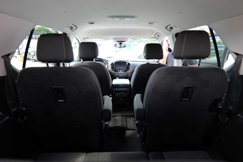 Photo 87 of this CHEVROLET TRAVERSE