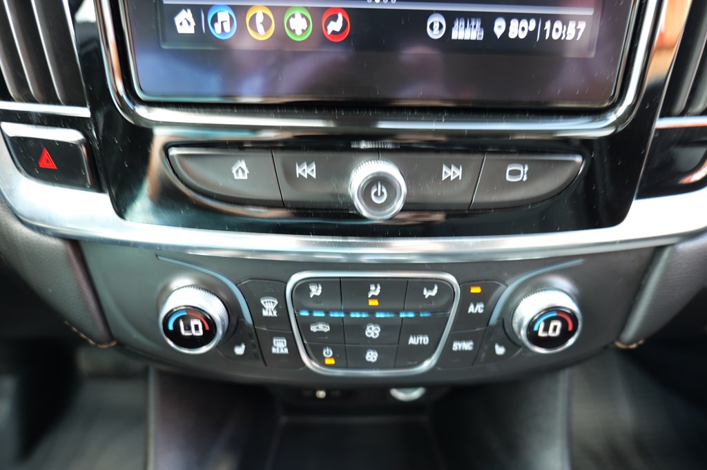 Photo 22 of this CHEVROLET TRAVERSE
