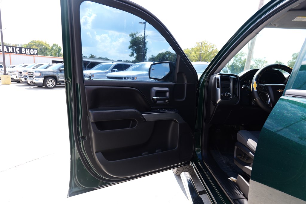 Photo 13 of this CHEVROLET SILVERADO 1500