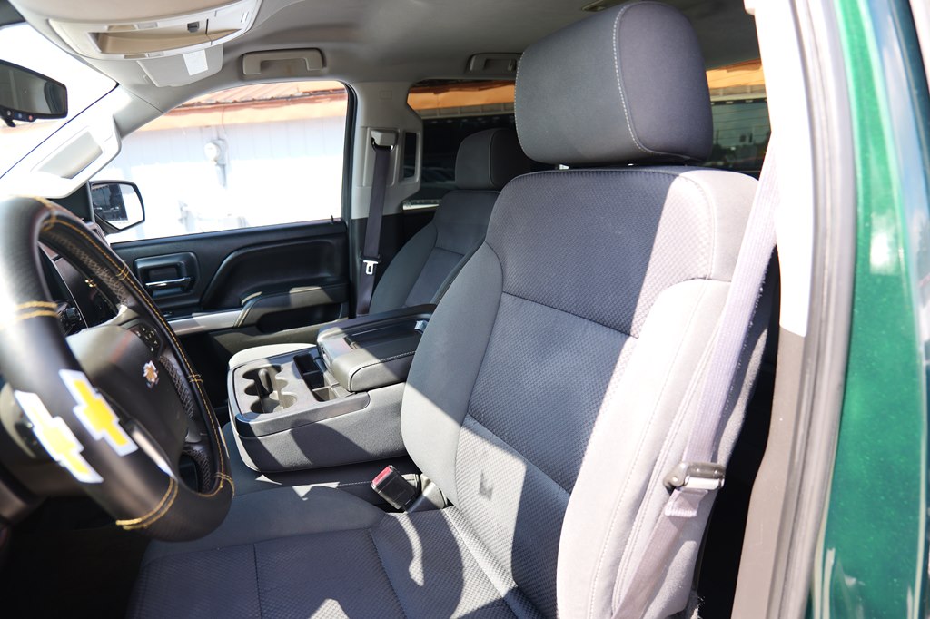 Photo 12 of this CHEVROLET SILVERADO 1500