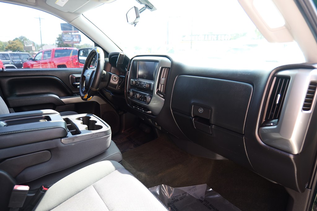 Photo 43 of this CHEVROLET SILVERADO 1500