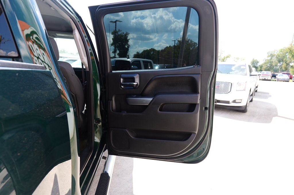 Photo 39 of this CHEVROLET SILVERADO 1500
