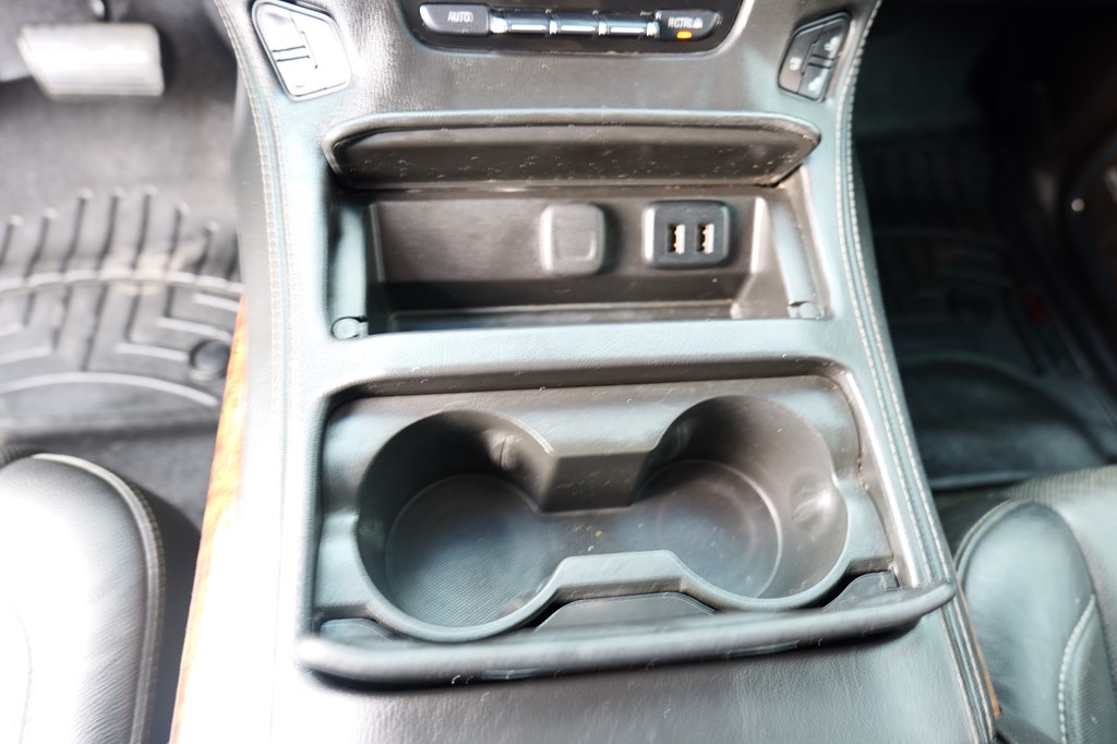 Photo 24 of this CHEVROLET TAHOE