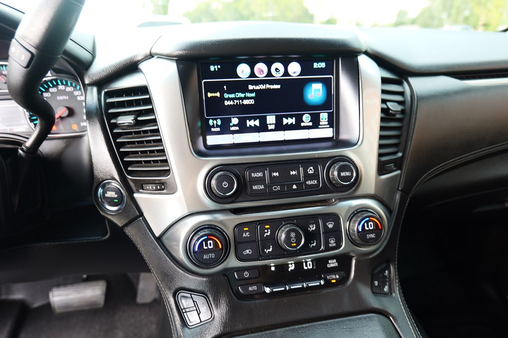 Photo 20 of this CHEVROLET TAHOE
