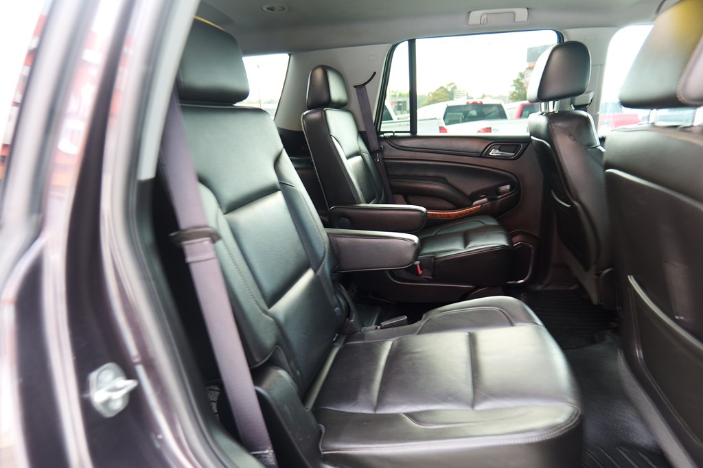 Photo 39 of this CHEVROLET TAHOE
