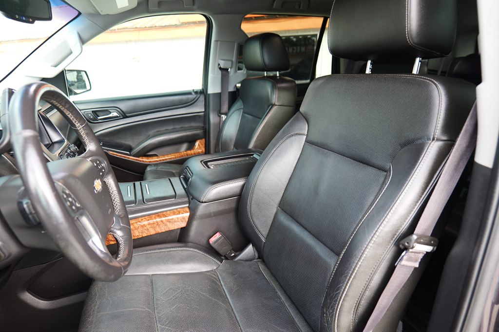 Photo 12 of this CHEVROLET TAHOE
