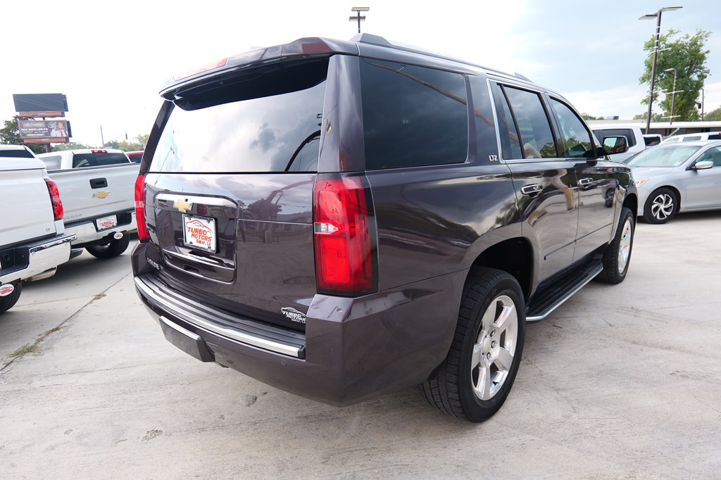 Photo 5 of this CHEVROLET TAHOE