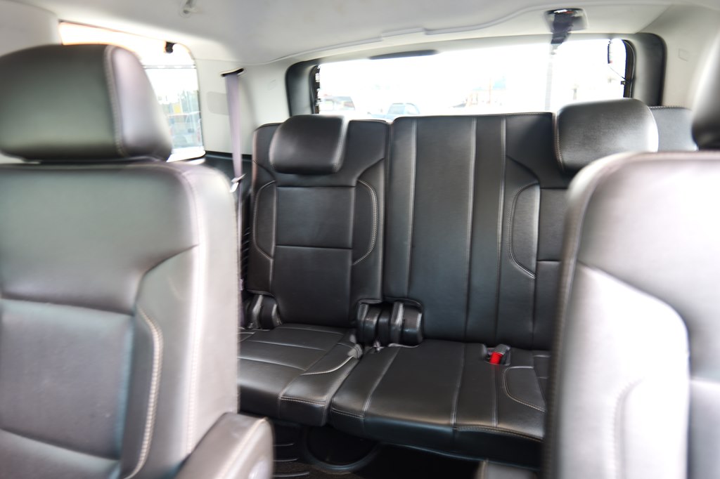 Photo 35 of this CHEVROLET TAHOE