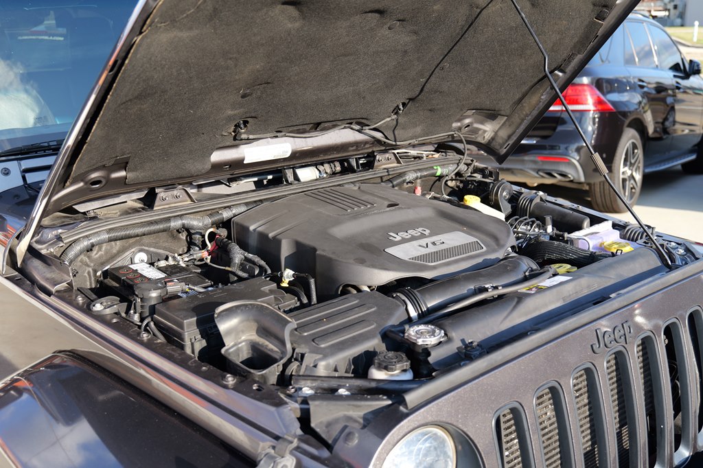 Used Car 2016 Jeep Wrangler Unlimi  Sahara For Sale Under $20,000 In Baker, Louisiana