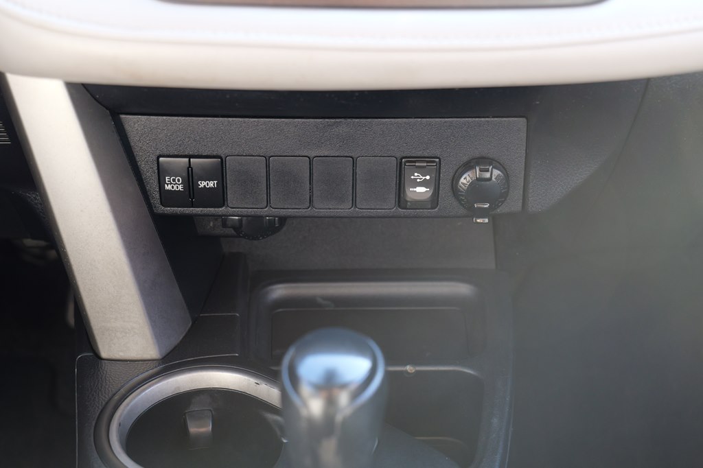 Used Car 2016 Toyota Rav4  Xle For Sale Under $15,000 In Baker, Louisiana