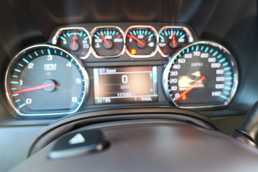 Photo 20 of this GMC YUKON