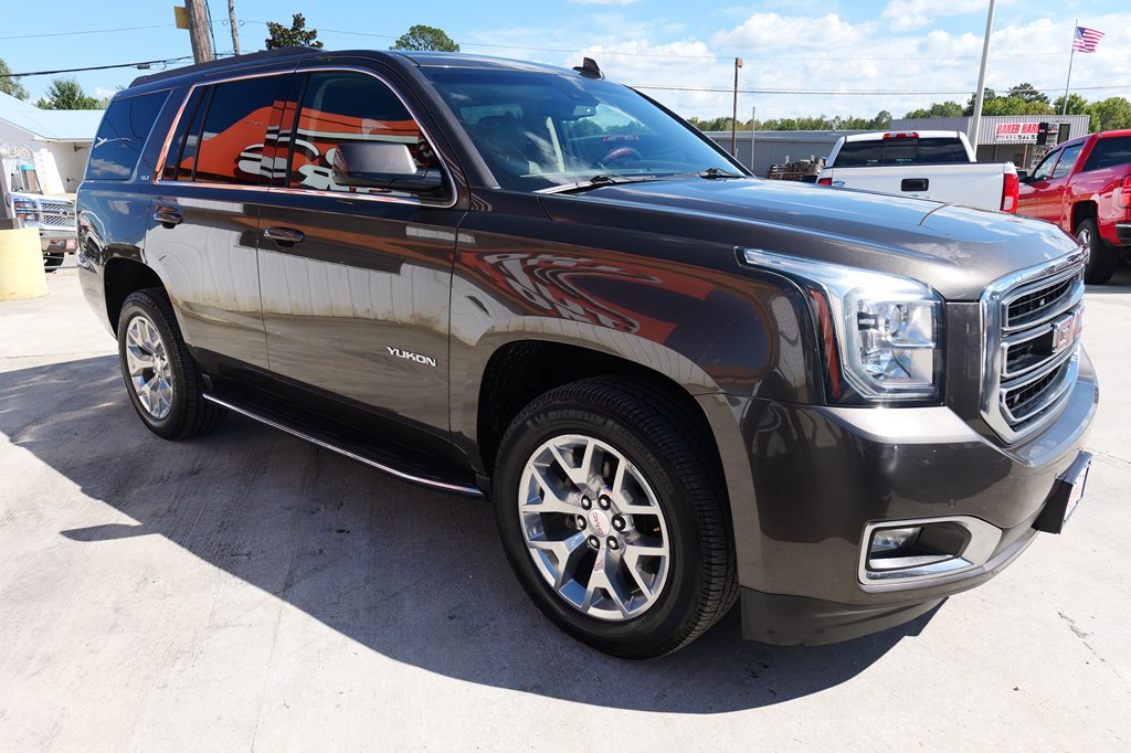 Photo 3 of this GMC YUKON