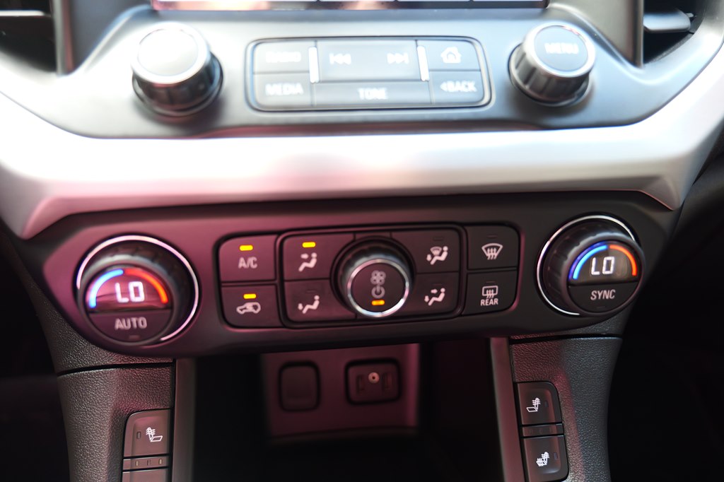 Photo 22 of this GMC ACADIA