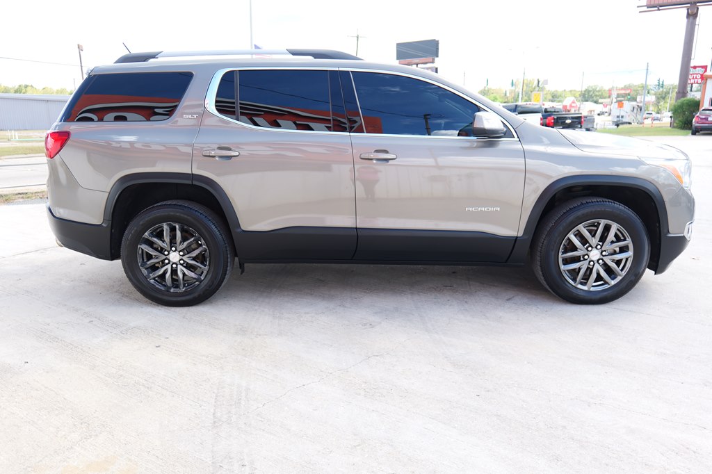 Photo 4 of this GMC ACADIA