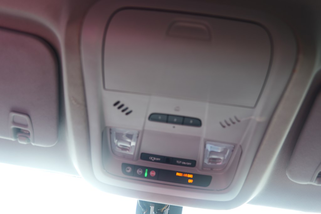 Photo 28 of this GMC ACADIA