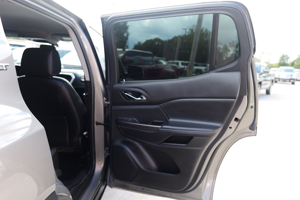 Photo 46 of this GMC ACADIA