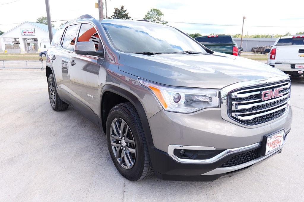 Photo 3 of this GMC ACADIA