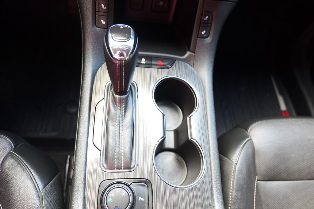 Photo 24 of this GMC ACADIA