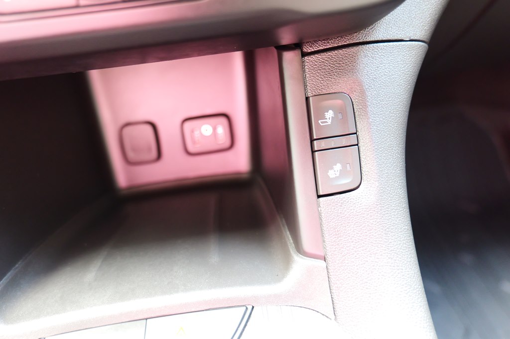 Photo 23 of this GMC ACADIA
