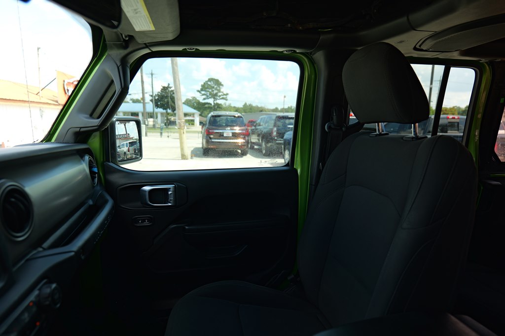 Used Car 2018 Jeep Wrangler Unlimi  Sport For Sale Under $25,000 In Baker, Louisiana