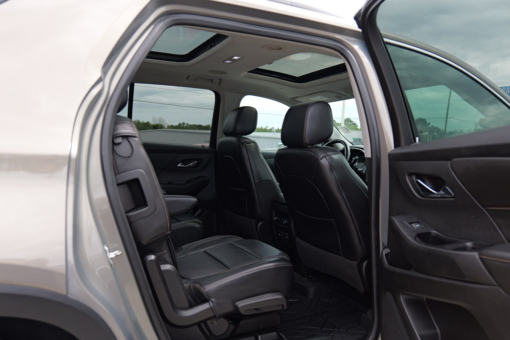Used Car 2018 Chevrolet Traverse  Lt For Sale Under $20,000 In Baker, Louisiana