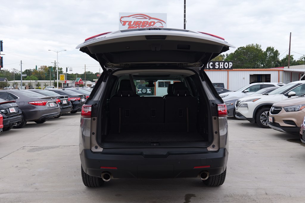 Used Car 2018 Chevrolet Traverse  Lt For Sale Under $20,000 In Baker, Louisiana