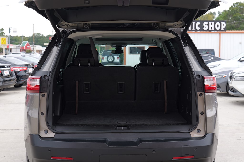 Used Car 2018 Chevrolet Traverse  Lt For Sale Under $20,000 In Baker, Louisiana