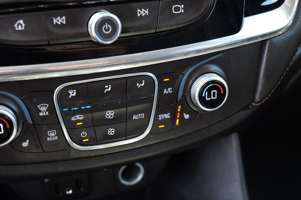 Used Car 2018 Chevrolet Traverse  Lt For Sale Under $20,000 In Baker, Louisiana