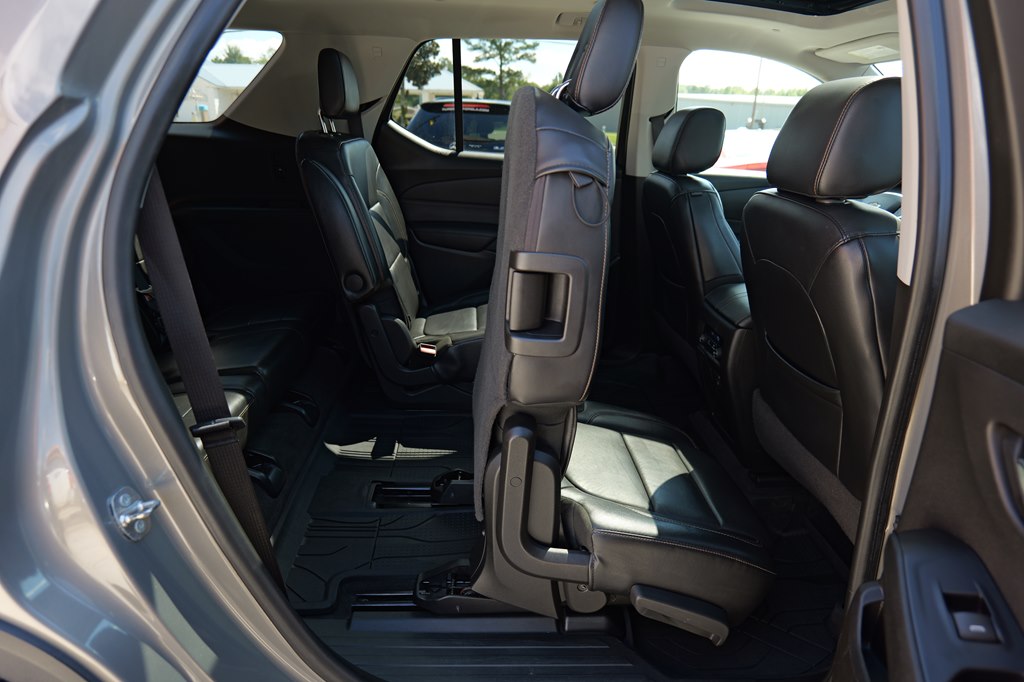 Used Car 2018 Chevrolet Traverse  Lt For Sale Under $20,000 In Baker, Louisiana