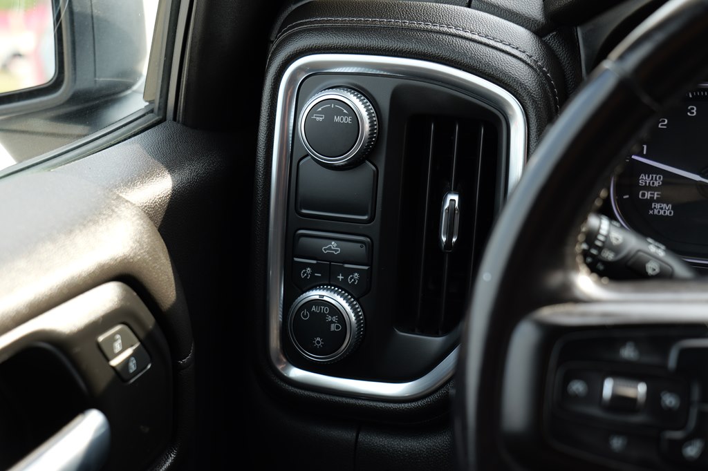 Used Car 2020 Gmc Sierra  1500 Sle For Sale Under $25,000 In Baker, Louisiana