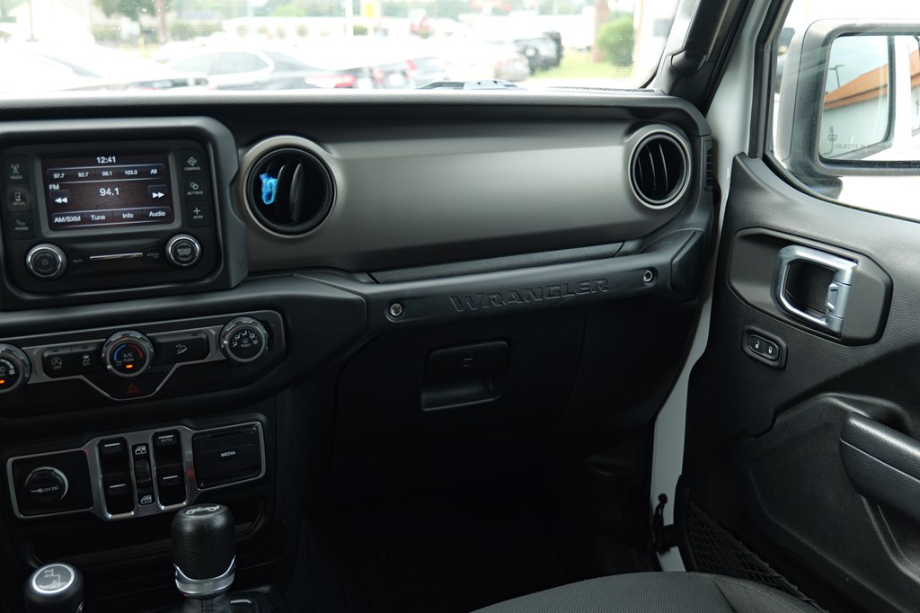 Used Car 2018 Jeep Wrangler Unlimi  Sport For Sale Under $25,000 In Baker, Louisiana