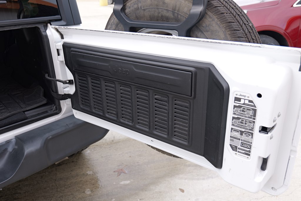Used Car 2018 Jeep Wrangler Unlimi  Sport For Sale Under $25,000 In Baker, Louisiana