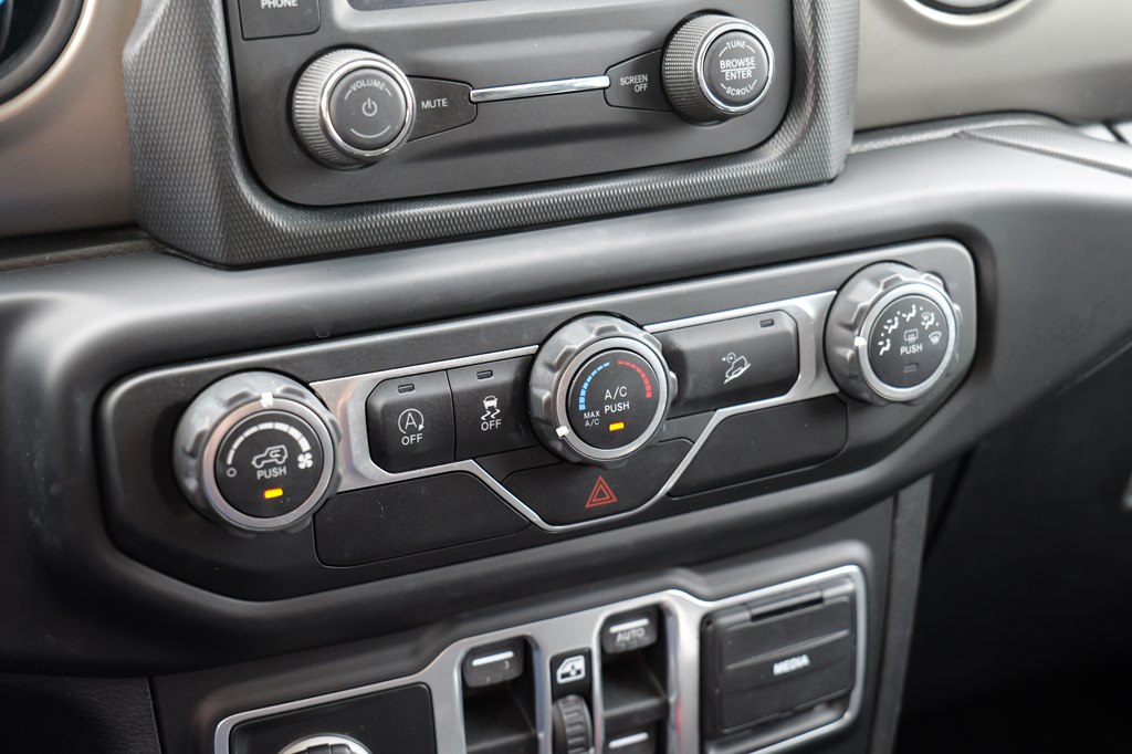 Used Car 2018 Jeep Wrangler Unlimi  Sport For Sale Under $25,000 In Baker, Louisiana