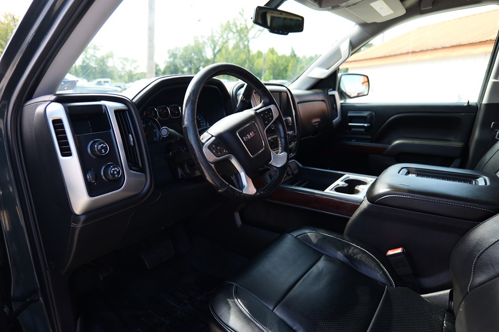 Photo 12 of this GMC SIERRA