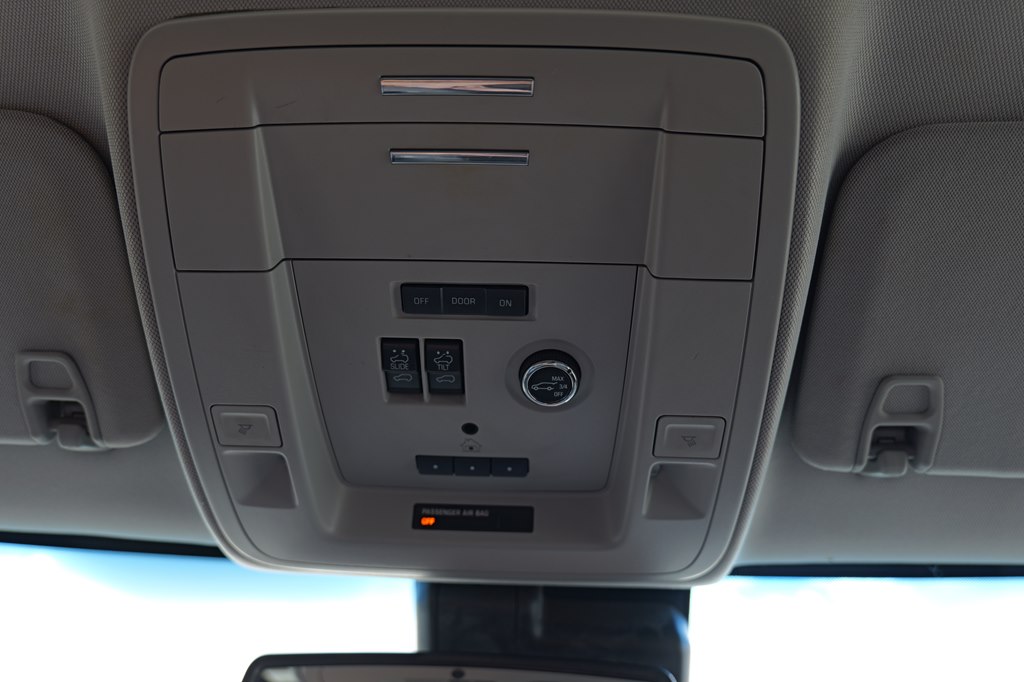 Used Car 2018 Chevrolet Suburban  1500 Lt For Sale Under $20,000 In Baker, Louisiana