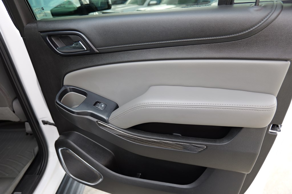 Used Car 2018 Chevrolet Suburban  1500 Lt For Sale Under $20,000 In Baker, Louisiana