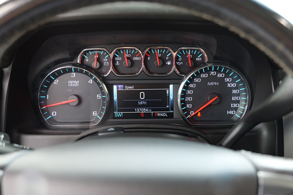 Used Car 2018 Chevrolet Suburban  1500 Lt For Sale Under $20,000 In Baker, Louisiana