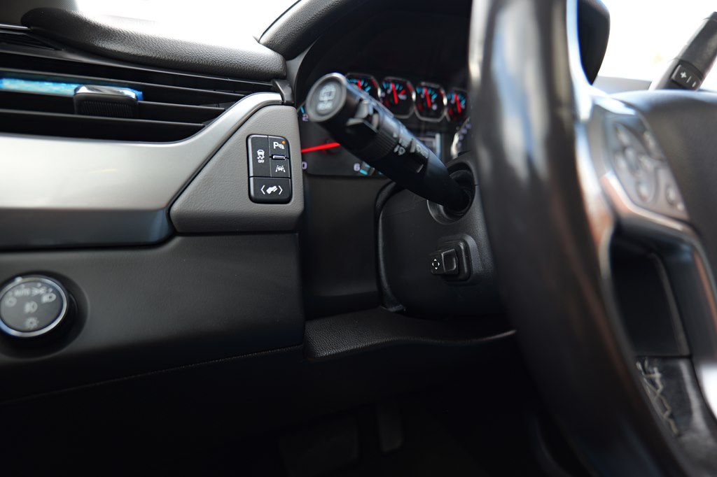 Used Car 2018 Chevrolet Suburban  1500 Lt For Sale Under $20,000 In Baker, Louisiana